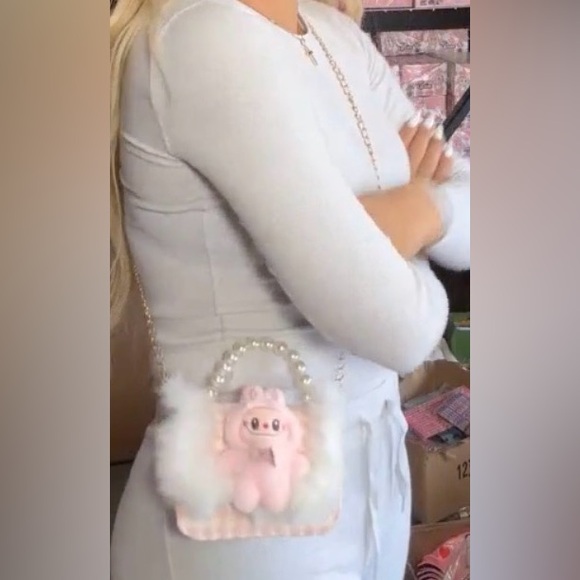 Labubu Purse 2Way Mini Bag in PINK - Picture 5 of 7